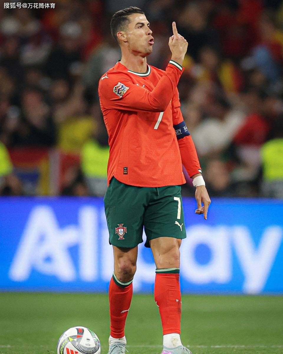 九游app下载-杜兰特焦点对战，C罗与50激战快船分钟，比赛局势复杂胜负难料！-九游app下载